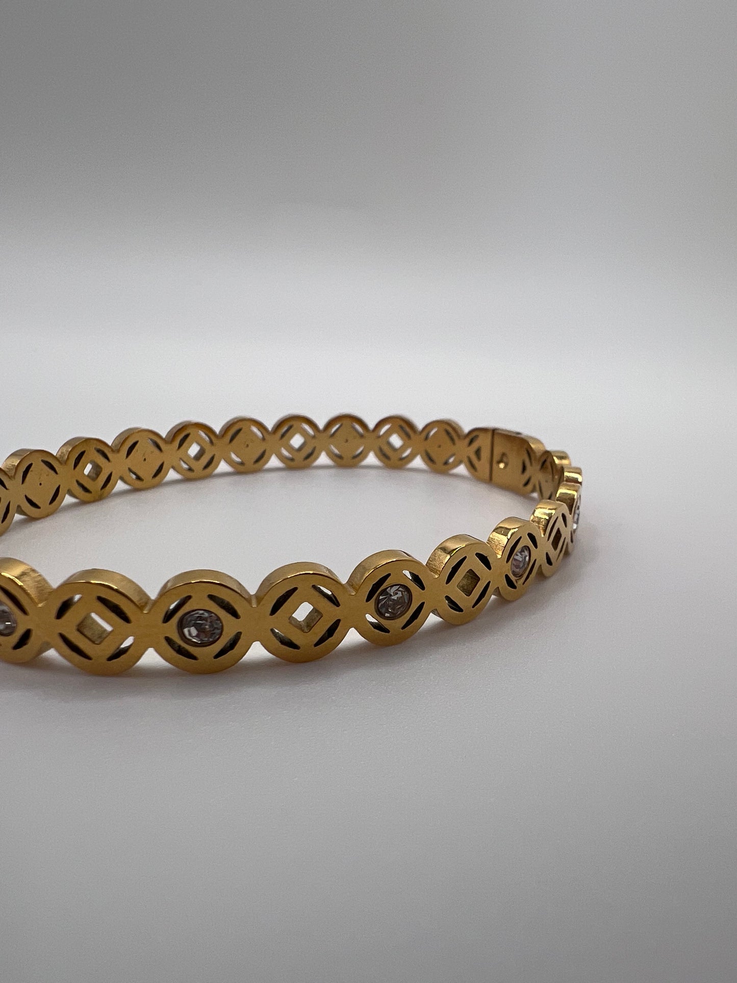 Diamond Weaved Bangle