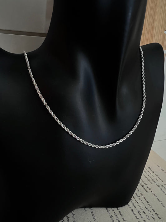 SILVER INDIE ROPE NECKLACE